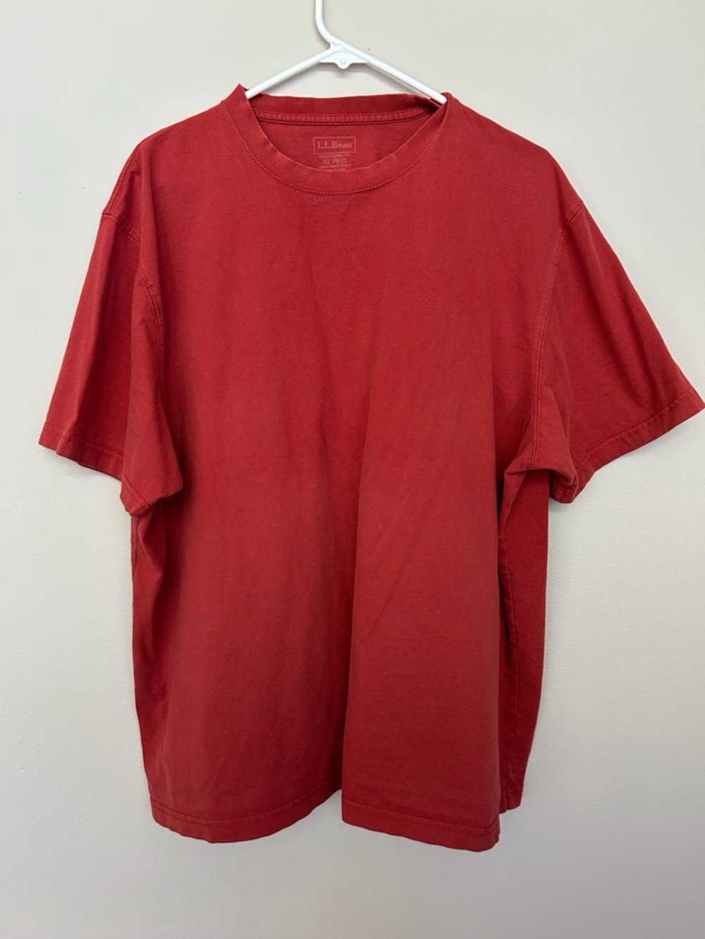 L.L. Bean Short-Sleeve Crewneck Tee in Brick Red, Size XL Reg, Traditional Fit
